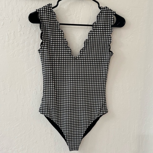 Tops - Black White Gingham Check Stretch Scallop Double Sided Slip On Bodysuit M/L
